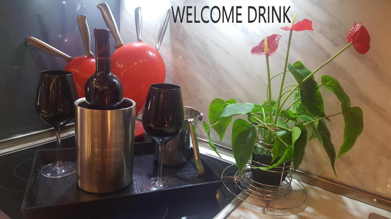 Perfect Suites نيوس مارماراس المظهر الخارجي الصورة